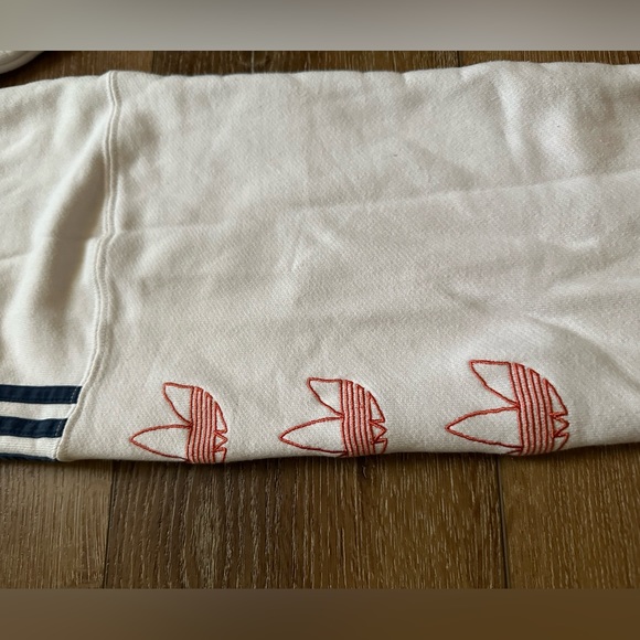 ADIDAS SWEATPANTS Size M - Picture 9 of 9